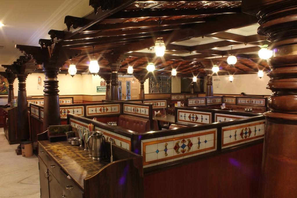 Hotel Emerald Park Chennai Luaran gambar