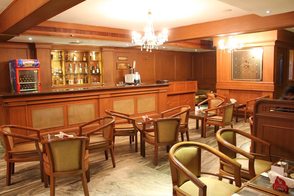 Hotel Emerald Park Chennai Luaran gambar