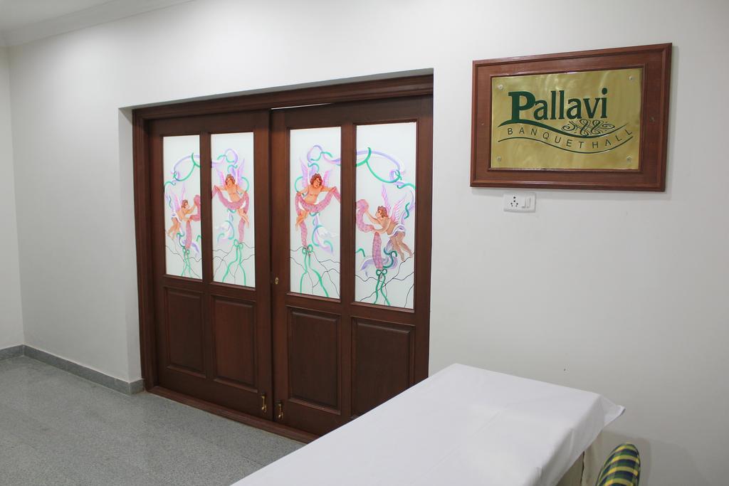 Hotel Emerald Park Chennai Luaran gambar