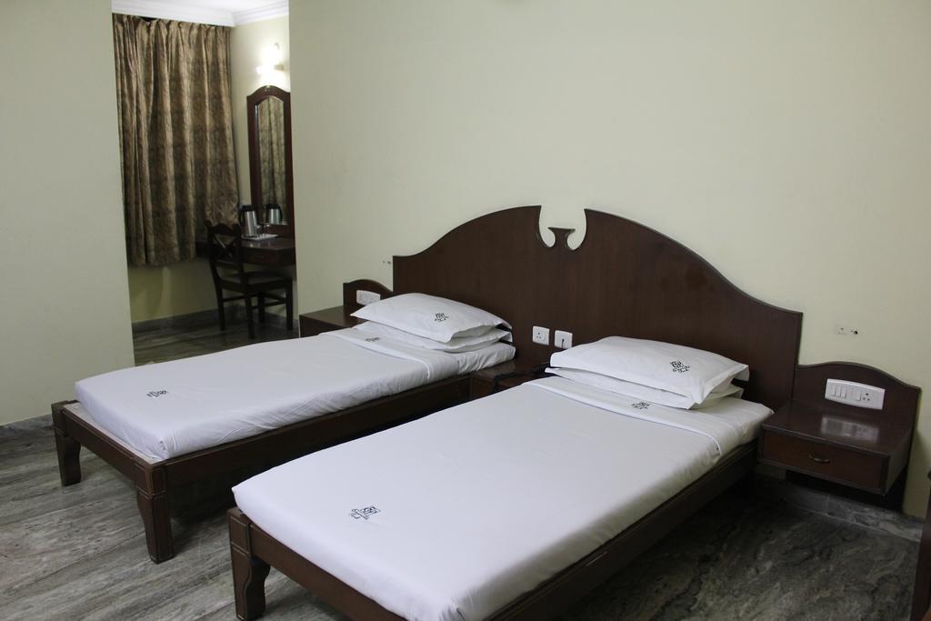 Hotel Emerald Park Chennai Bilik gambar