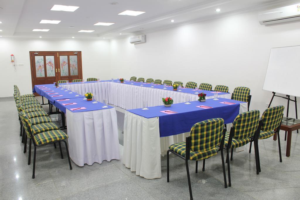 Hotel Emerald Park Chennai Luaran gambar